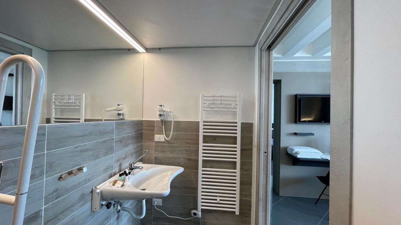 Tranquillo Uptown Lecce Hotel Exterior photo